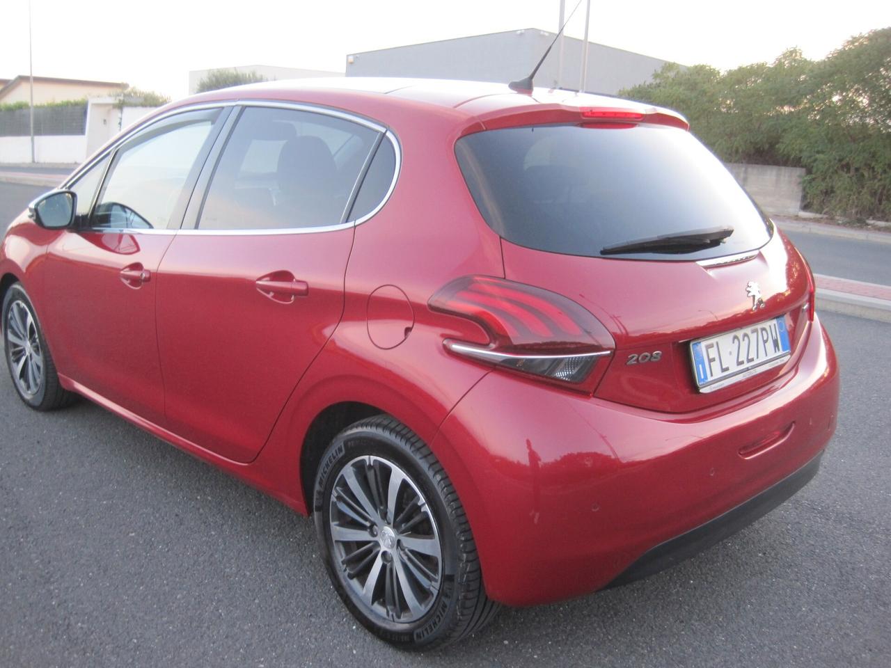Peugeot 208 PureTech Turbo 110 EAT6 S&S 5 porte Allure