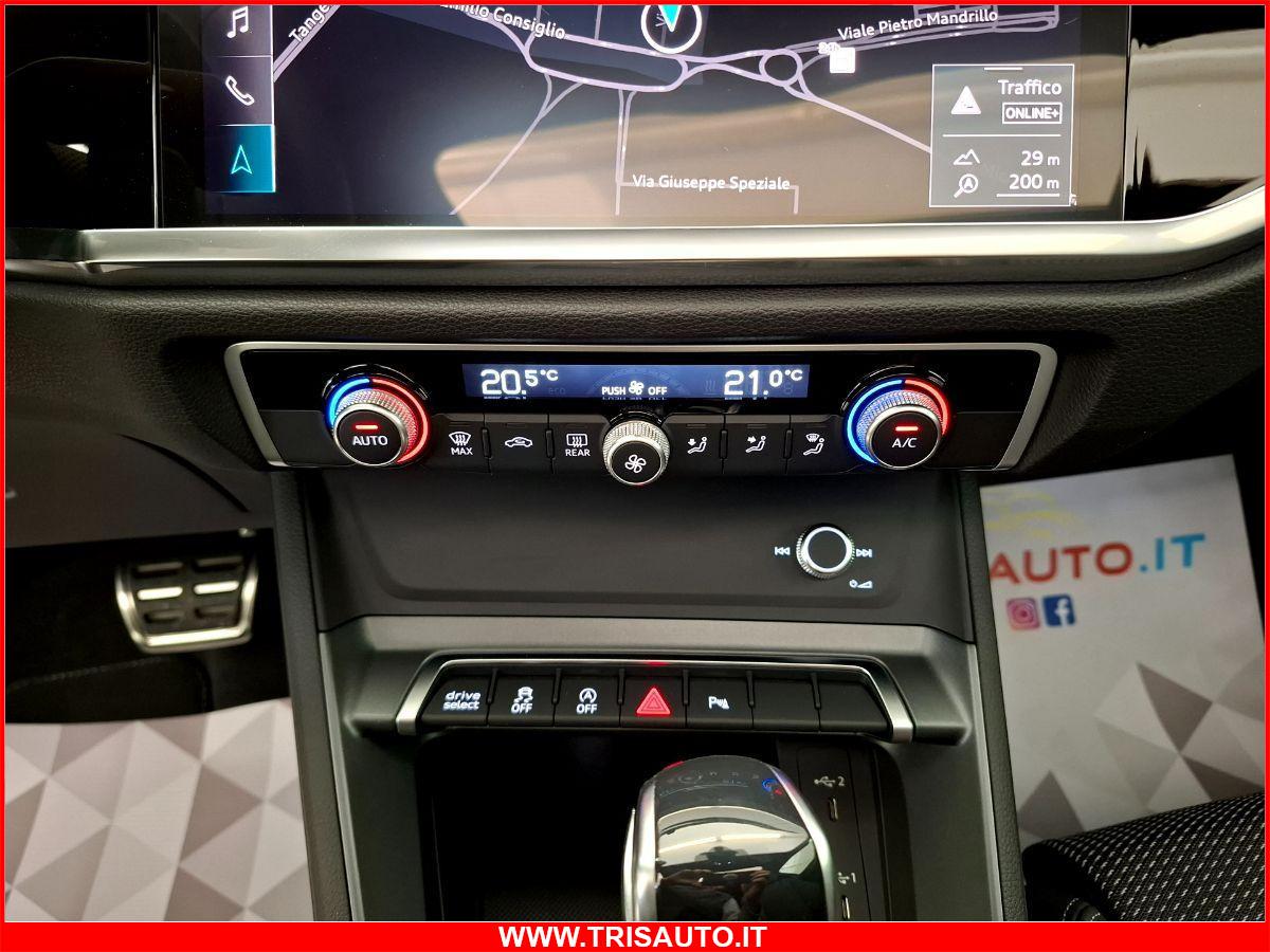 AUDI Q3 SPB 40 2.0 TDI S-Tronic Quattro S-Line Black Identity (TETTO PANORAMICO APRIBILE)