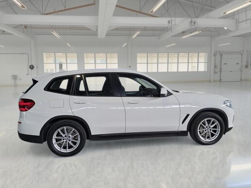 BMW X3 xDrive 30e Business Advantage autom.