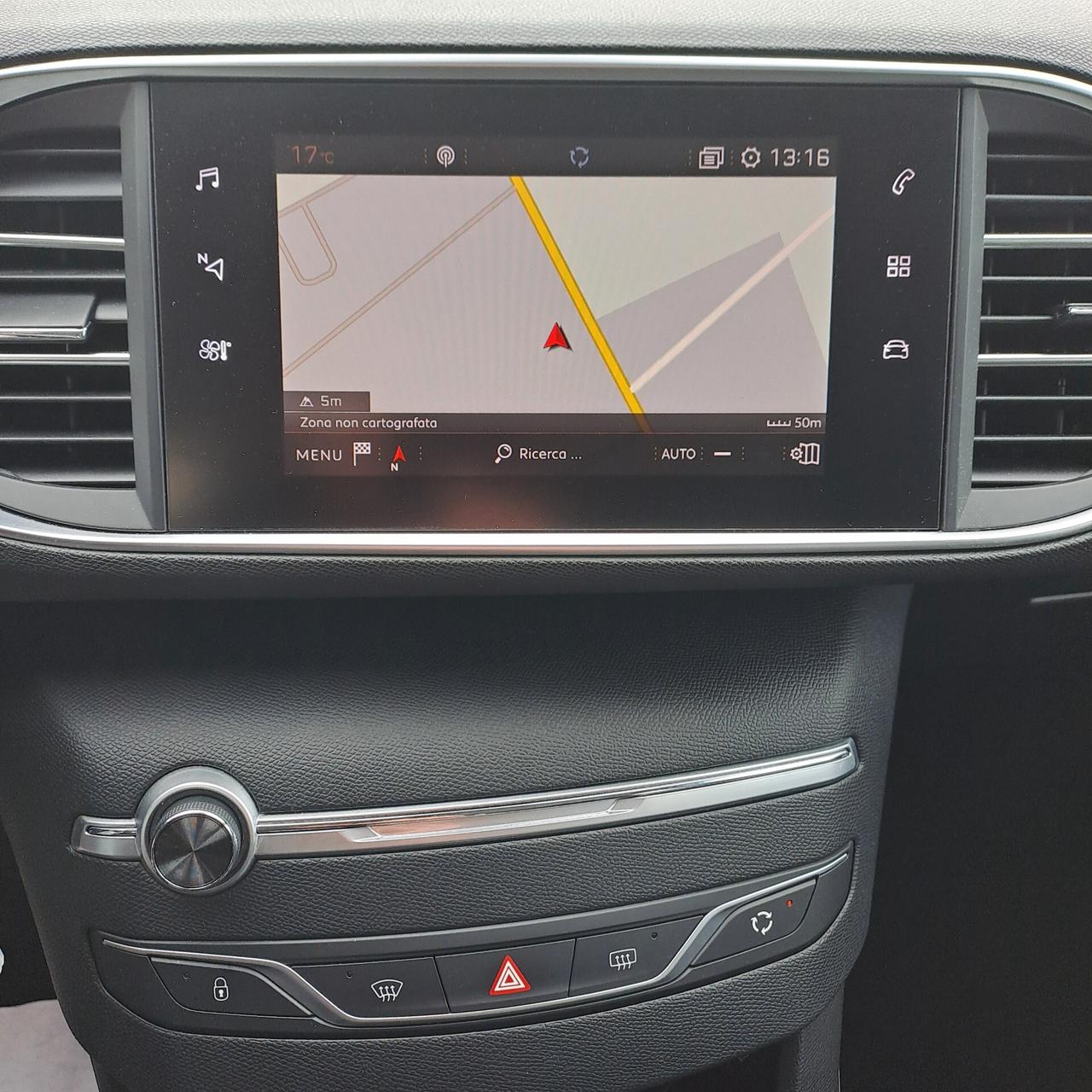 Peugeot 308 1.5 Bluehdi 130 Cv Eat8 Business