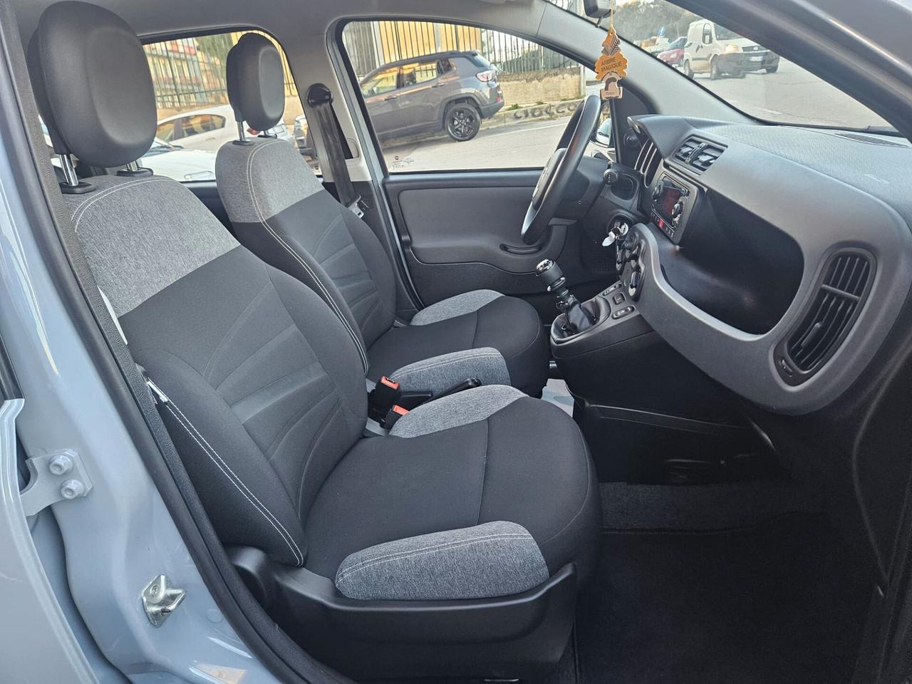 Fiat Panda 1.0 benzina Hybrid firefly 70cv