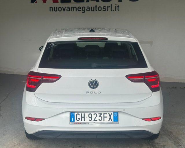VOLKSWAGEN Polo 1.0 VI