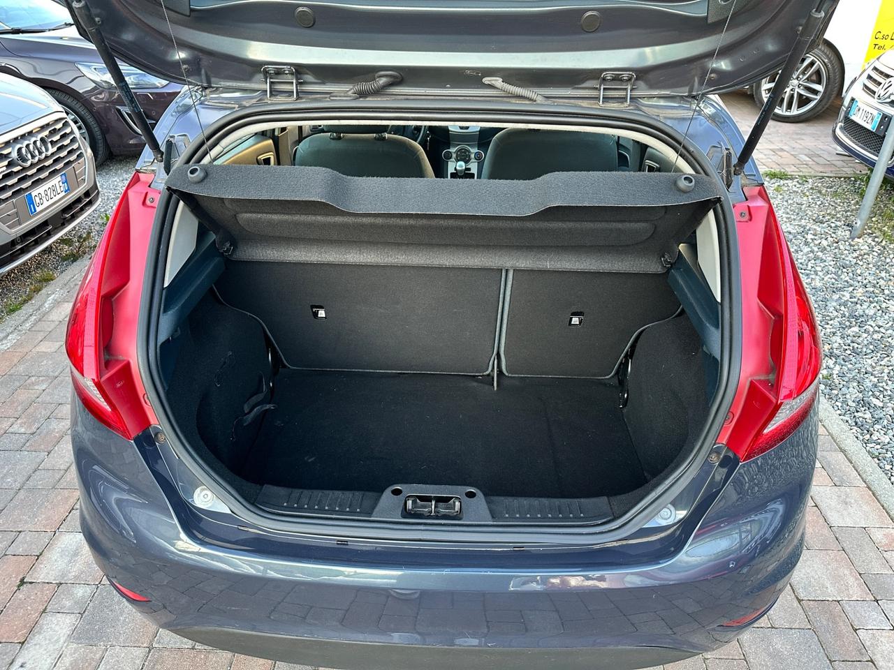 Ford Fiesta 1.2 Benzina ok per neopatentati