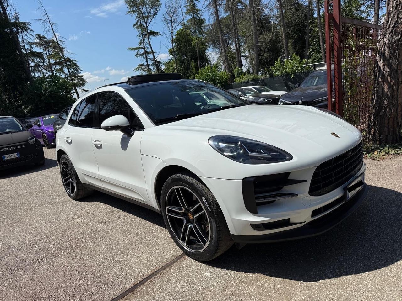 Porsche Macan 2.0 245cv TETTUCCIO KAMERA LED PELLE NAVIGATORE FULL OPTIONAL