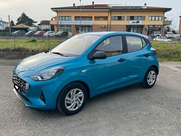 Hyundai i10 1.0 benzina neopatentati