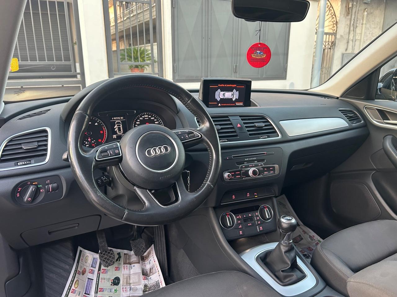 Audi Q3 2.0 TDI 120 CV Sport