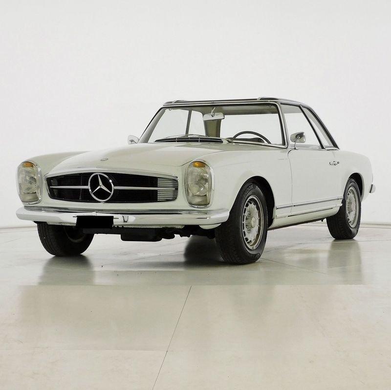 Mercedes-Benz W113 – 230 SL Pagoda 230 SL AUTOMATIC PAGODA