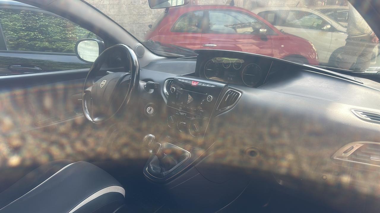 Lancia Ypsilon 1.2 69 CV 5 porte GPL Eco GARANZIA