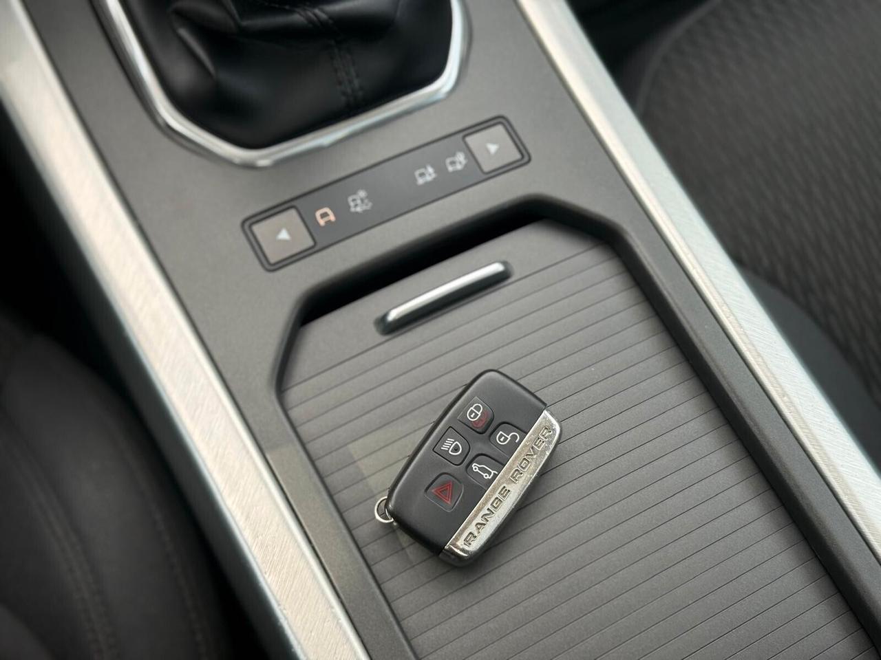 Range Rover Evoque 2.0 TD4 150 CV 5p. SE Bicolo *Tetto