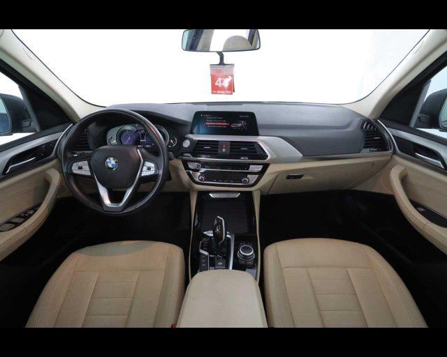 BMW X3 xDrive30e Business Advantage