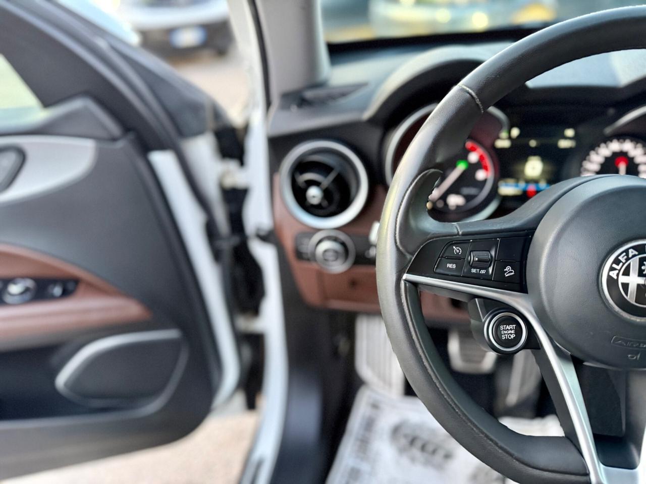 Alfa Romeo Stelvio 2.2 Turbodiesel 210 CV AT8 Q4 Executive
