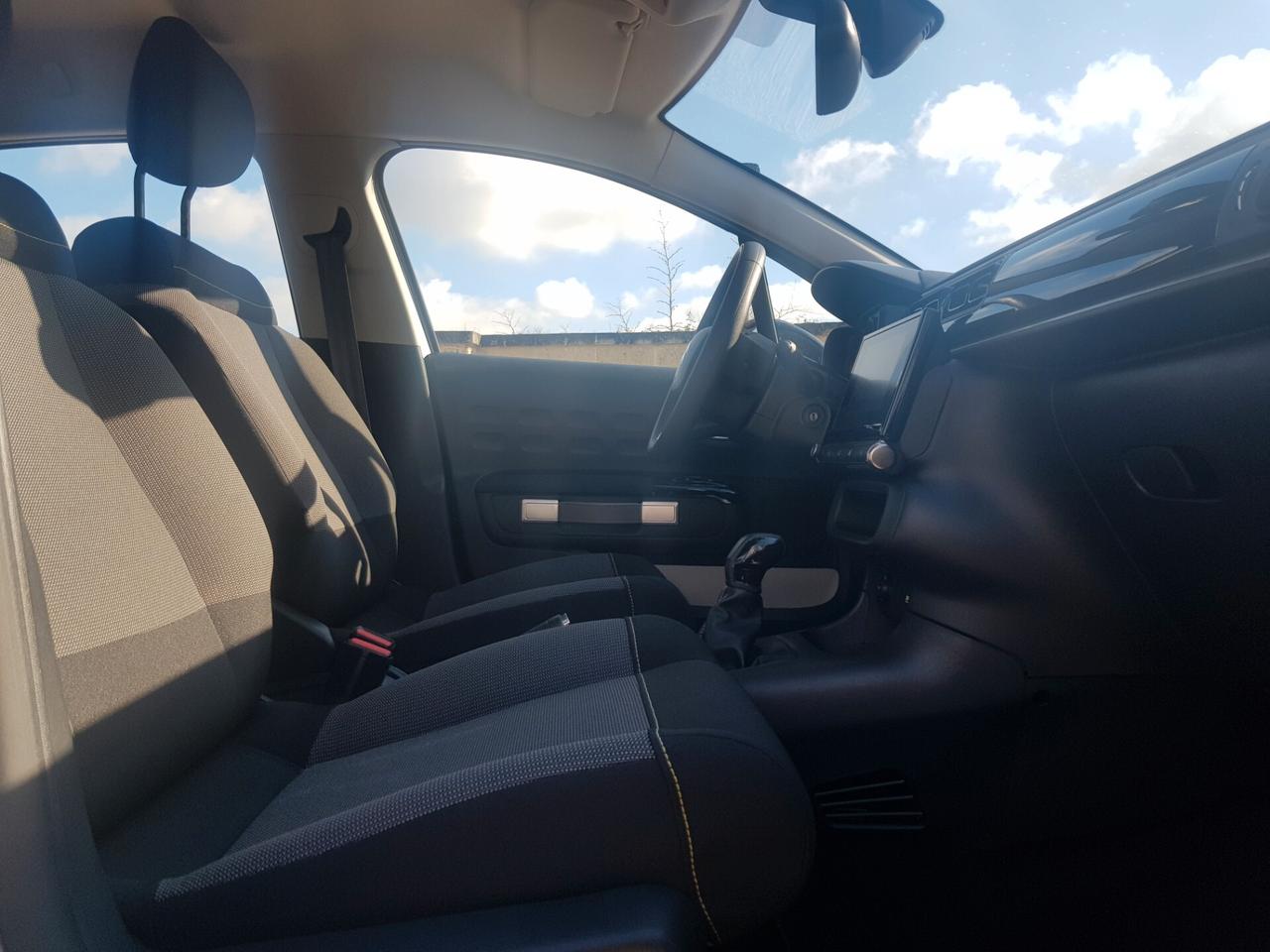 Citroen C3 1.2 Feel 83 cv Navy Led Sensori Cruise Connettivita'