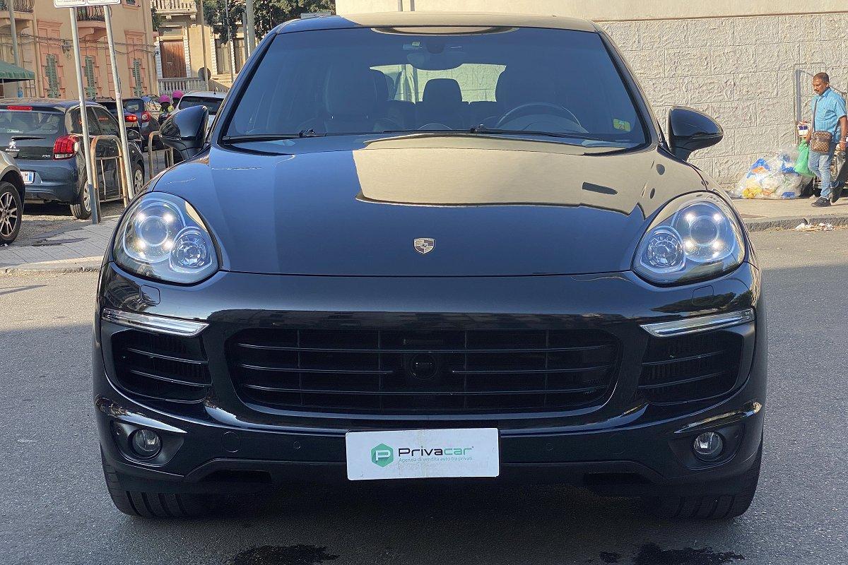 PORSCHE Cayenne 3.0 Diesel Platinum Edition