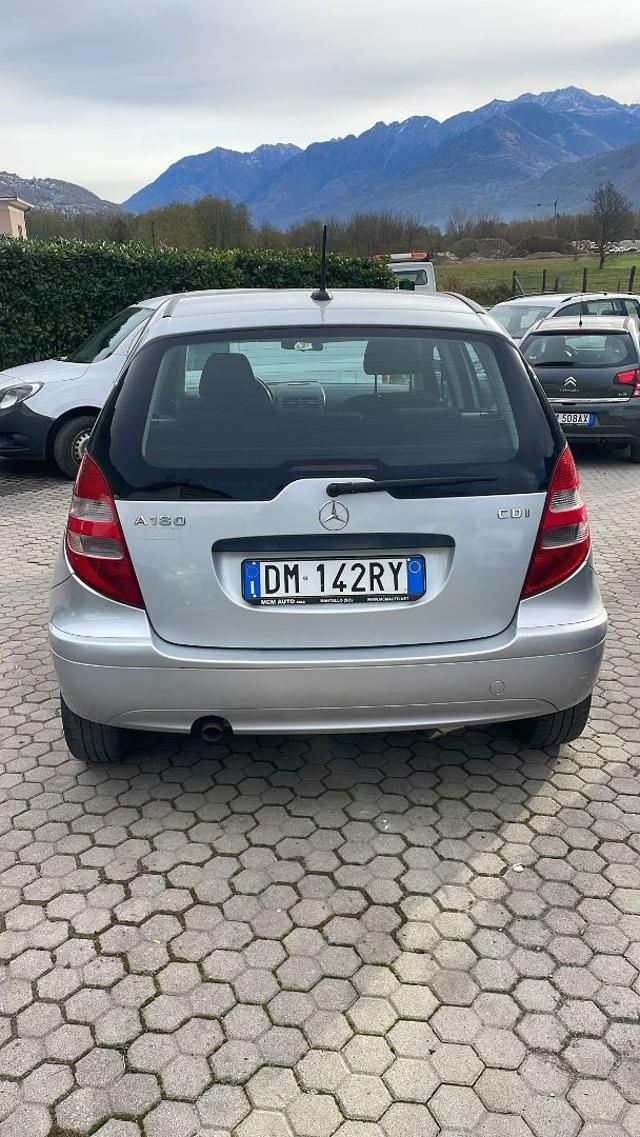 MERCEDES-BENZ A 180 CDI