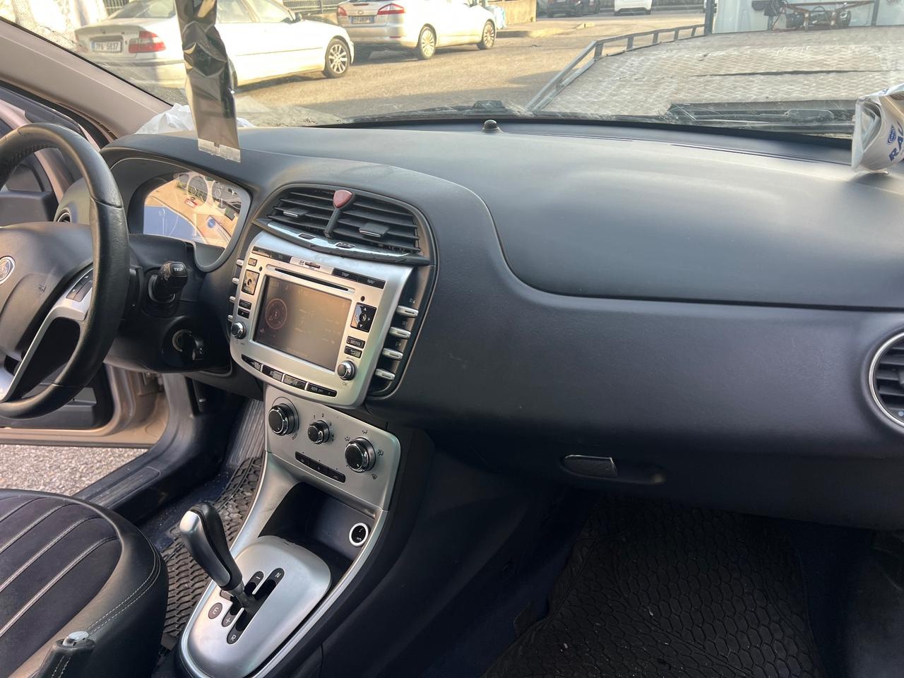 Lancia Delta 1.6 MJT DPF Selectronic Platino