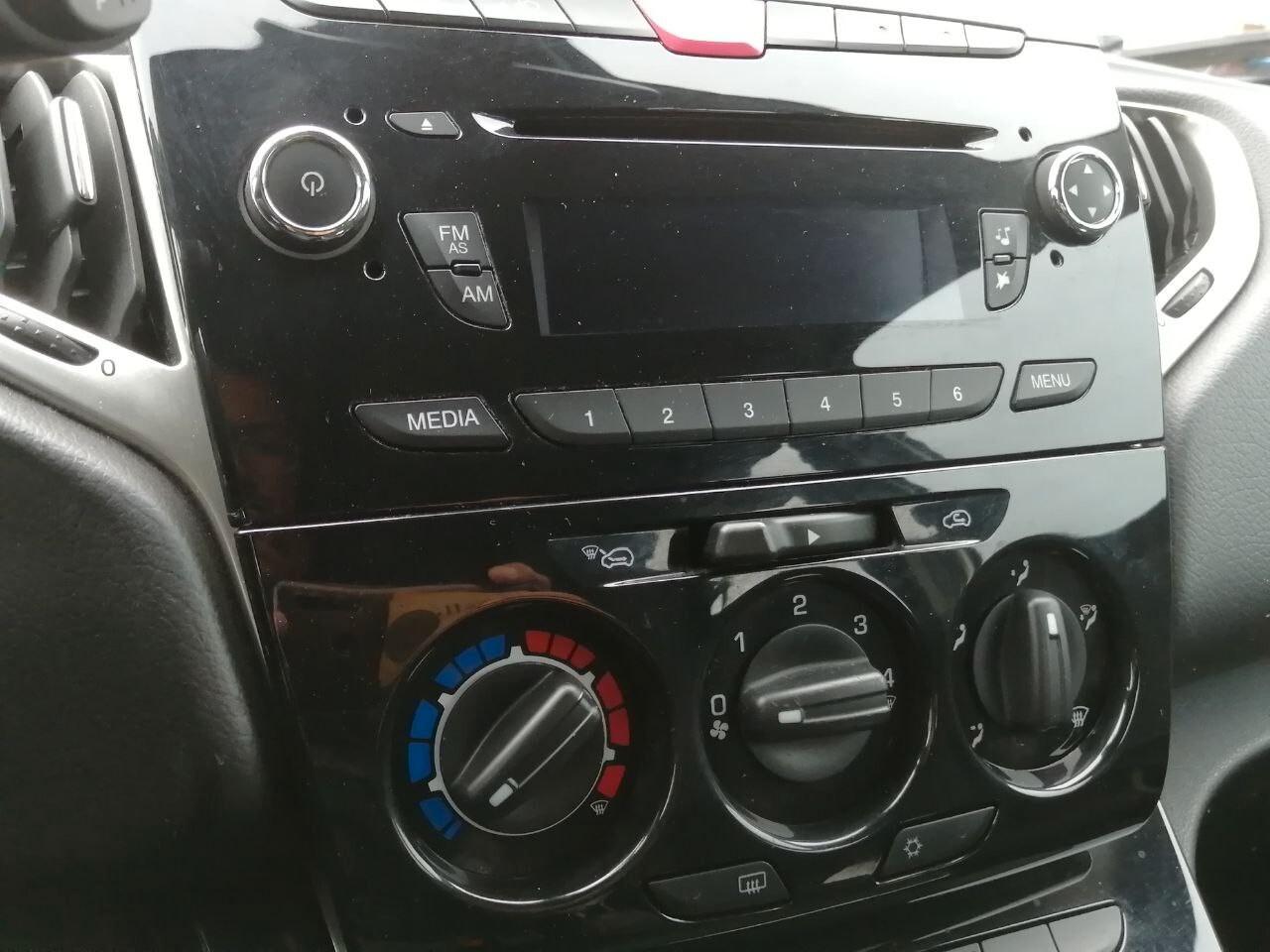 Lancia Ypsilon 1.3 MJT 16V 95 CV 5 porte