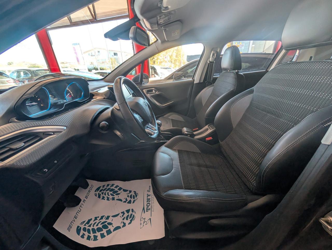 Peugeot 2008 Black Matt 62.000 KM