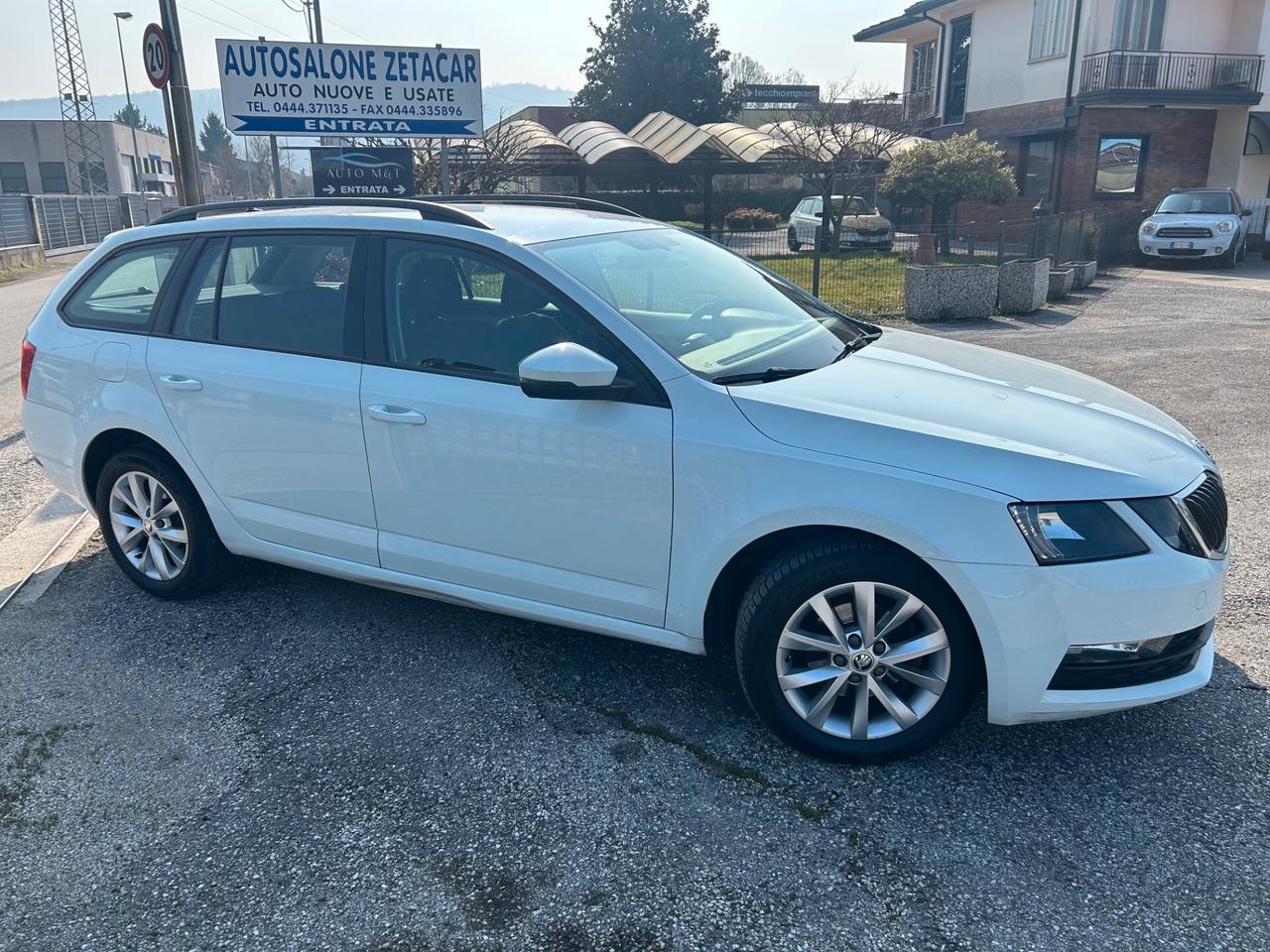 Skoda Octavia 1.6 TDI CR 115 CV DSG Wagon Executive