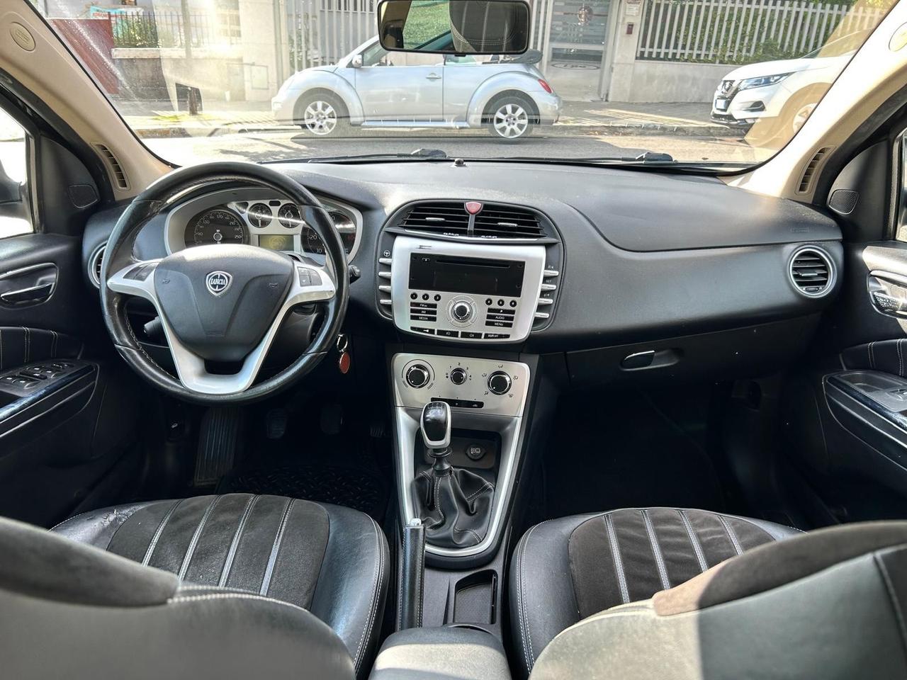 Lancia Delta 1.6 MJT DPF Platinum