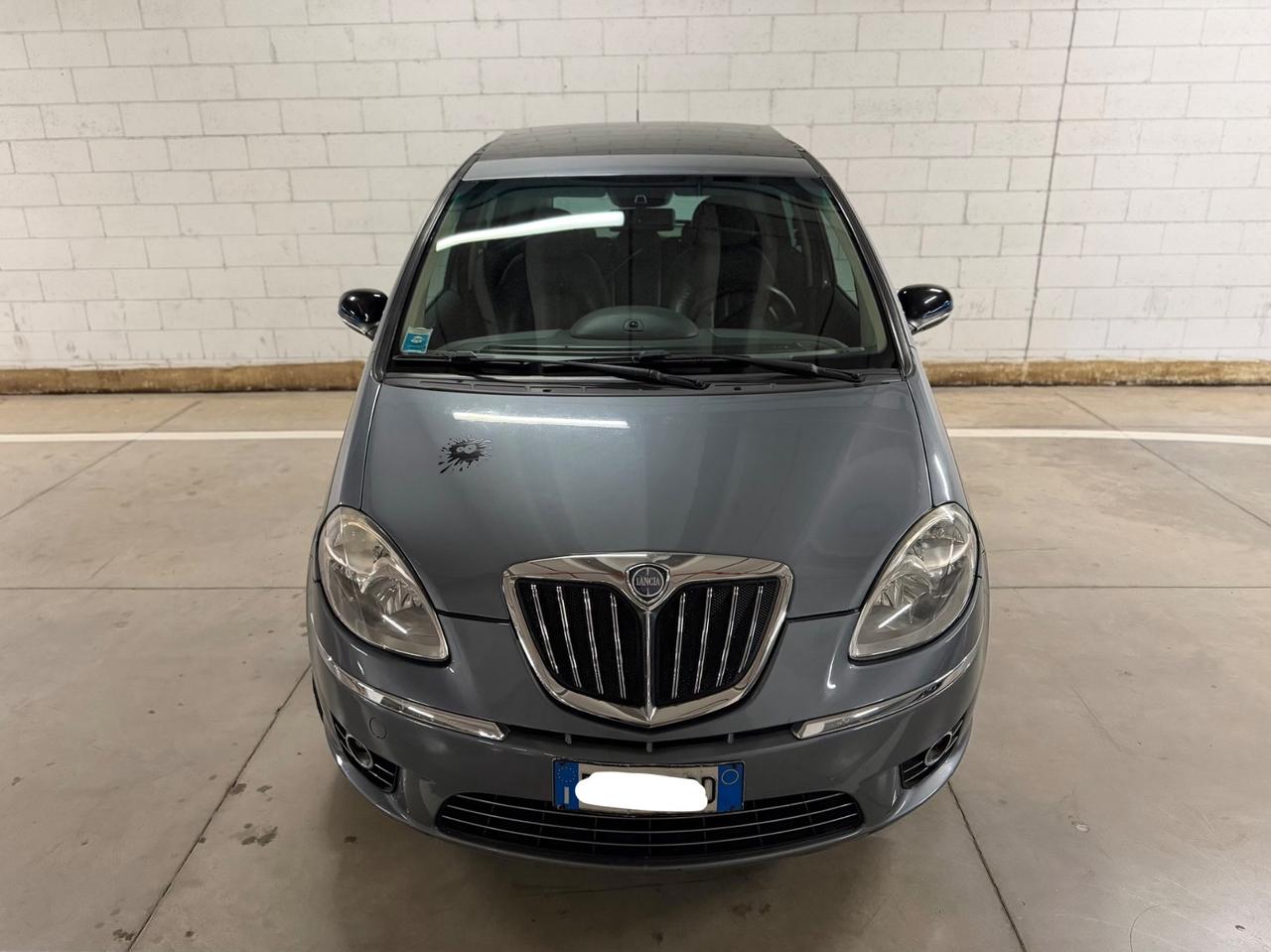 Lancia MUSA 1.4 16V Poltrona Frau