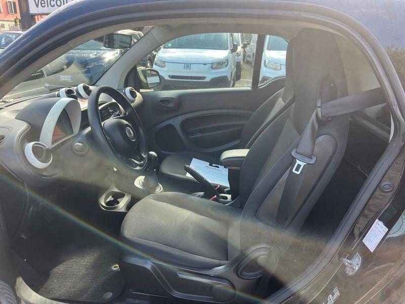 smart fortwo fortwo 70 1.0 Youngster
