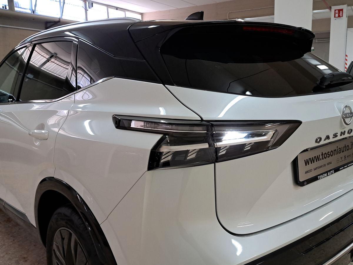 NISSAN QASHQAI TEKNA MHYB 140CV MT 2WD