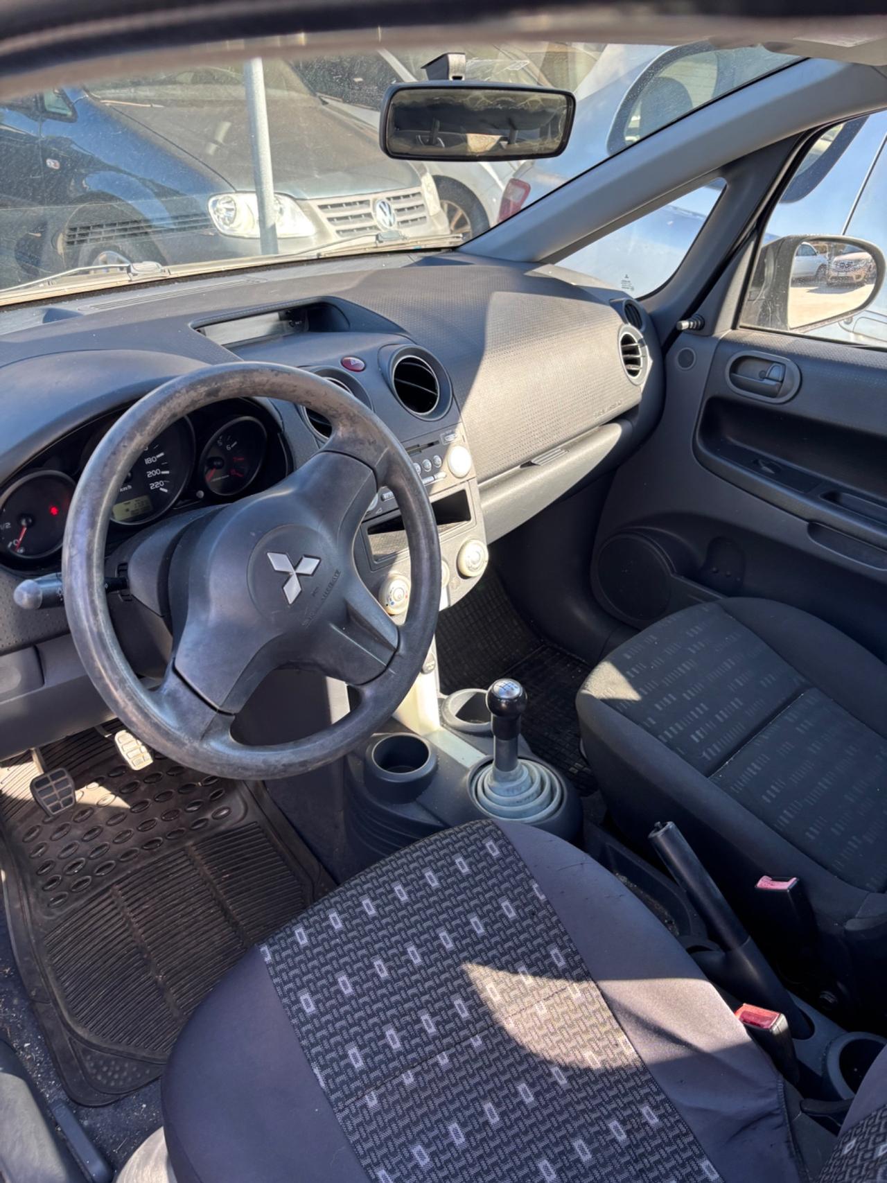 Mitsubishi Colt 1.1 12V 3p. CZ3 neo patentato