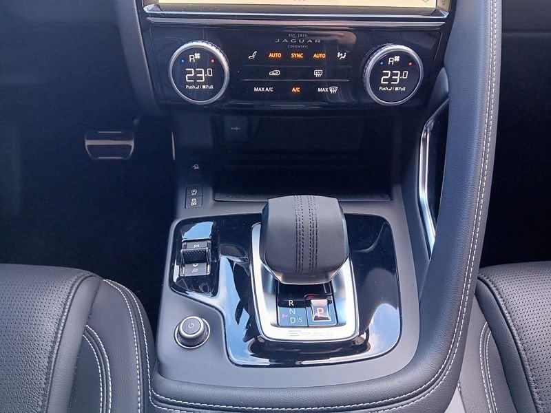 Jaguar E-Pace 2.0 i4 mhev R-Dynamic SE awd 249cv auto