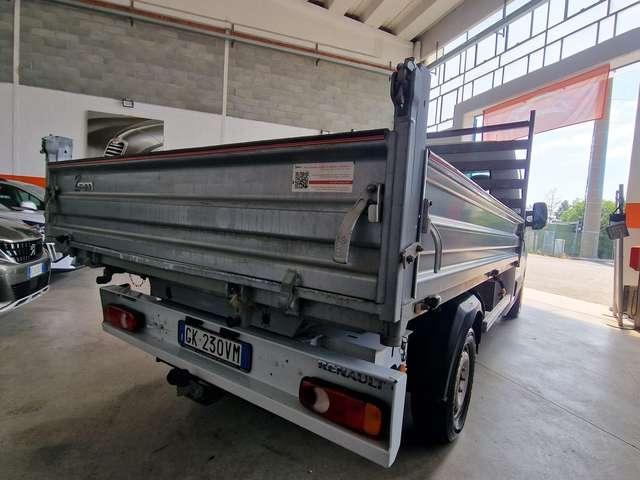 Renault MASTER TRILATERALE GANCIO TRAINO