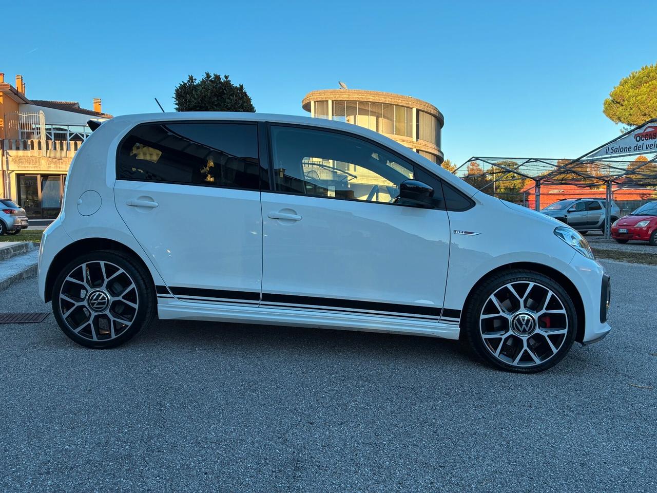 Volkswagen up! 1.0 TSI GTI BlueMotion Technology