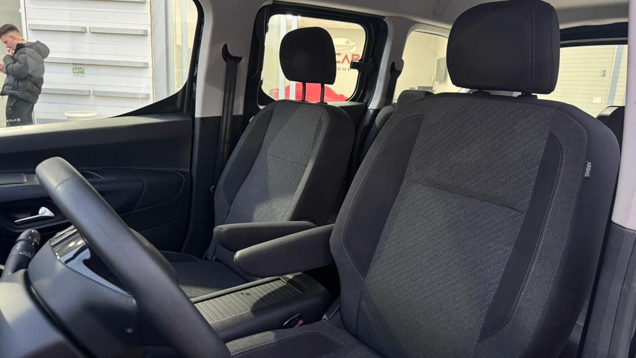 Peugeot Rifter BlueHDi 130 S&S PC Allure Standard