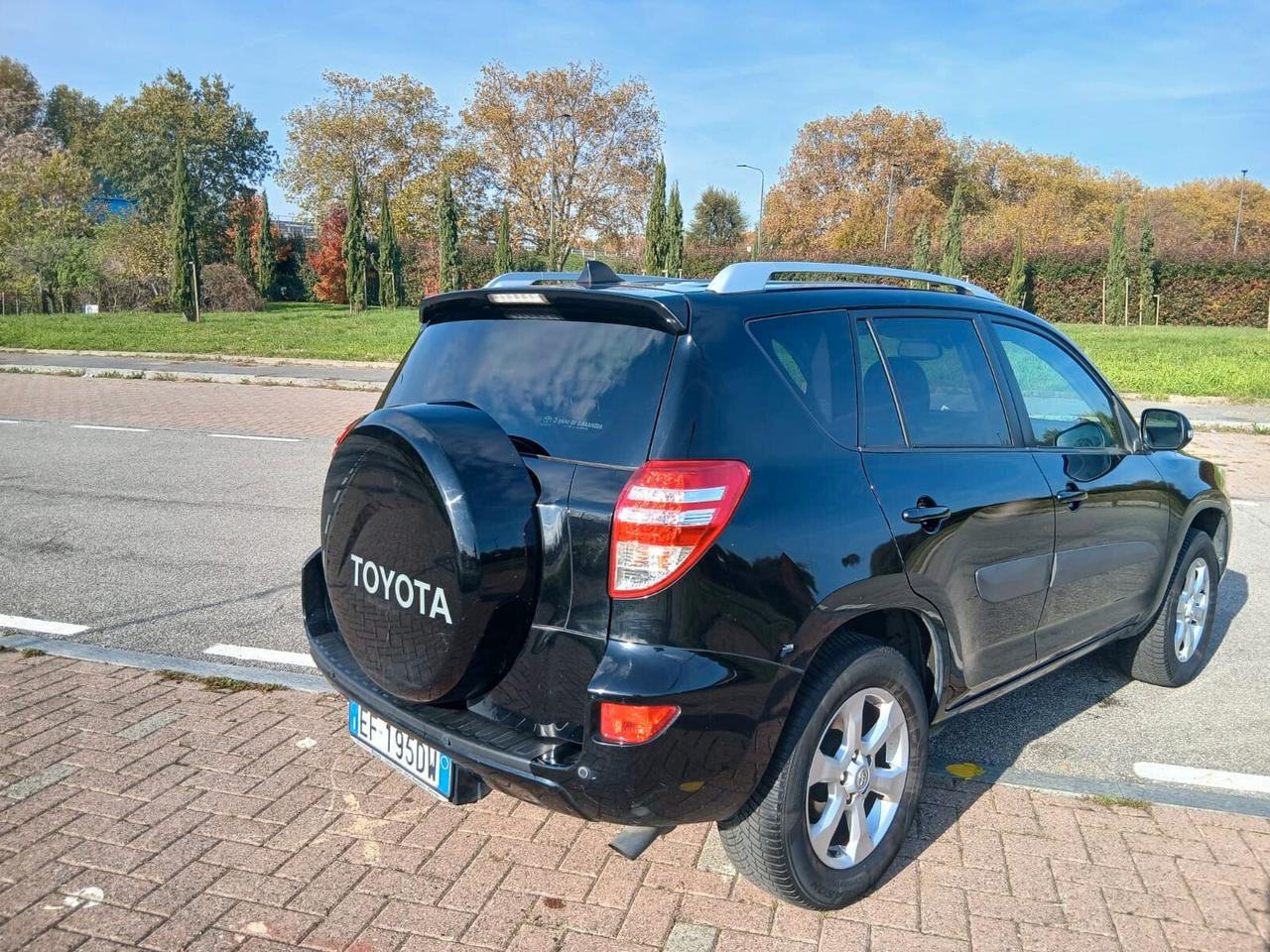 Toyota RAV 4 RAV4 Crossover 2.2 D-4D 150 CV DPF Exclusive
