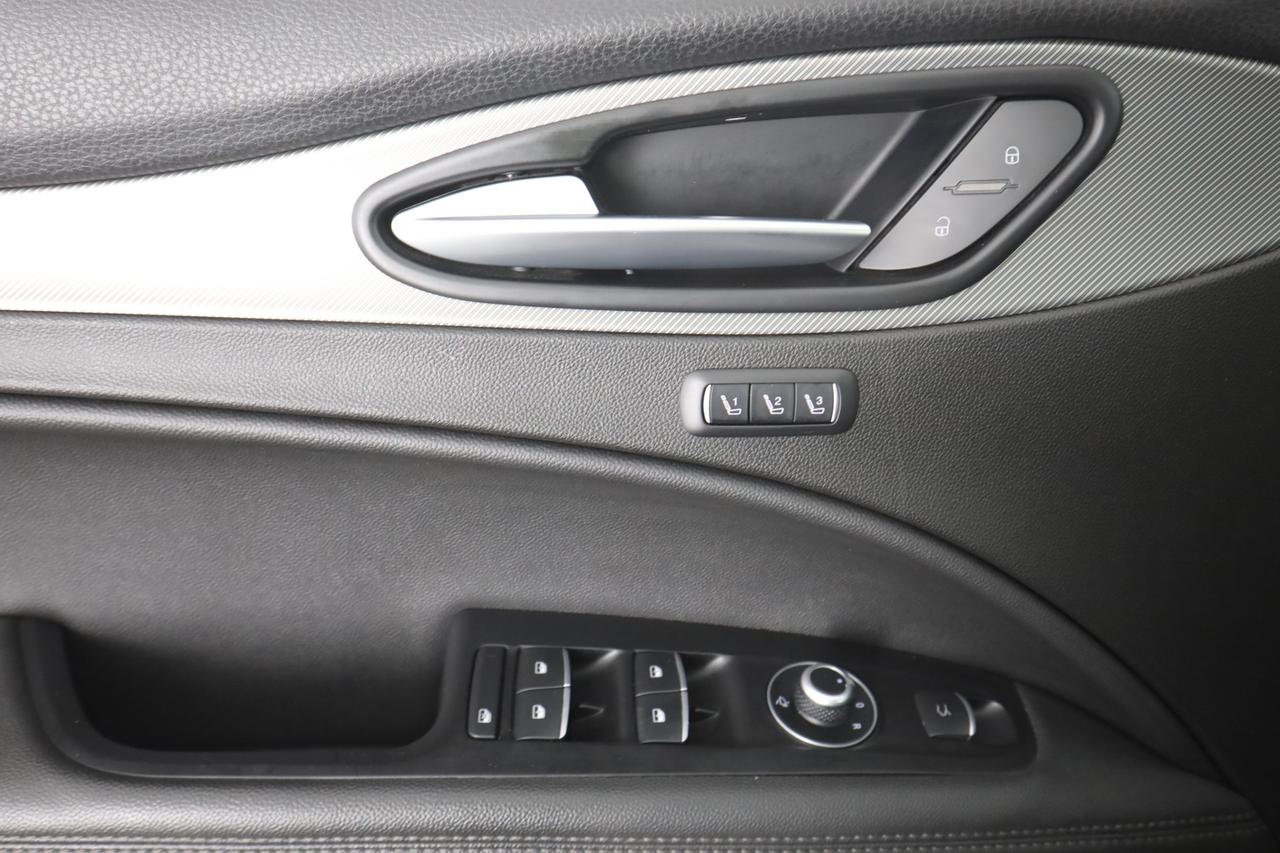 ALFA ROMEO Stelvio 2.2 Turbodiesel 210 CV AT8 Q4 Veloce
