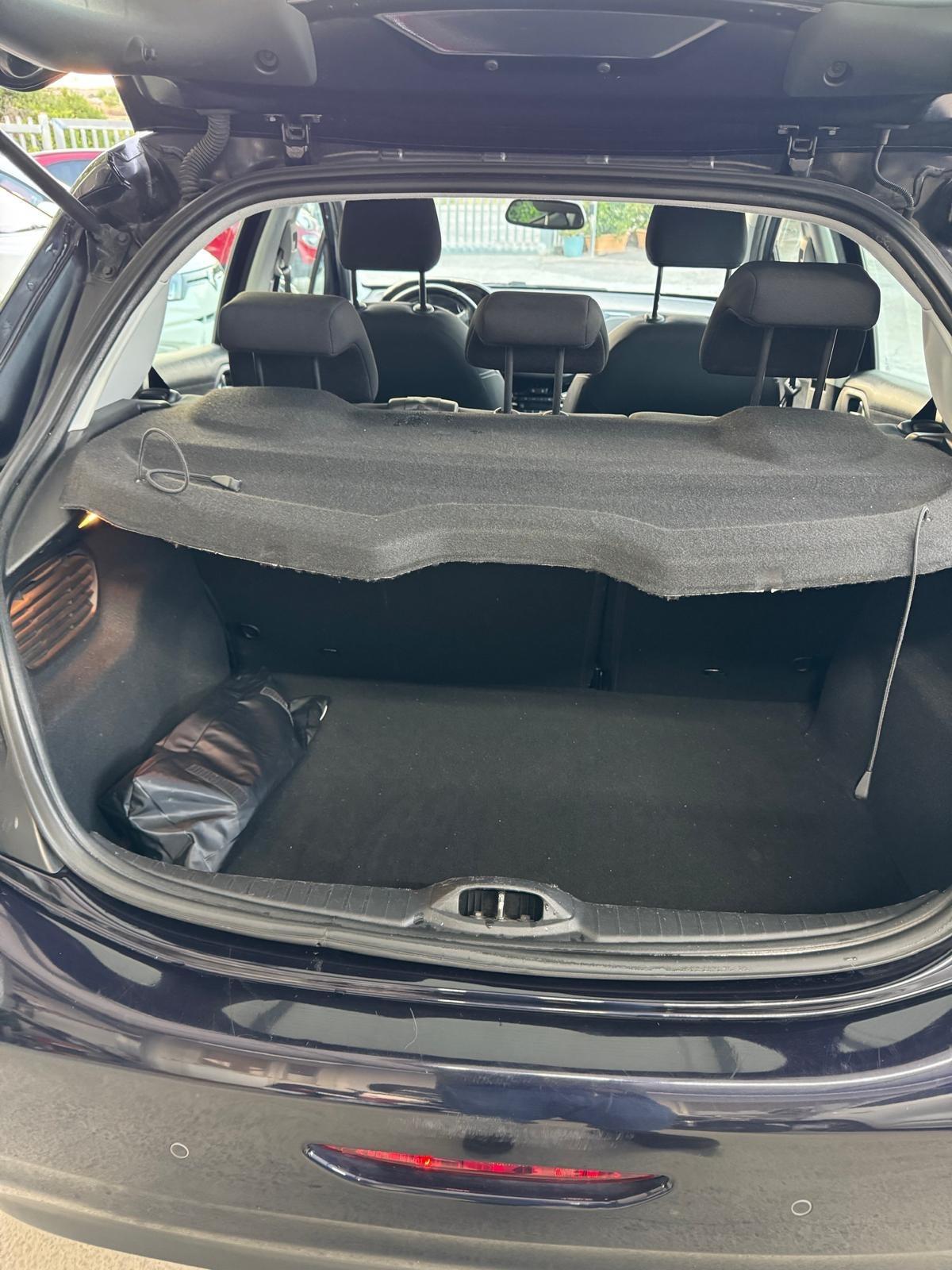 Peugeot 208 BlueHDi 75 5 porte Allure