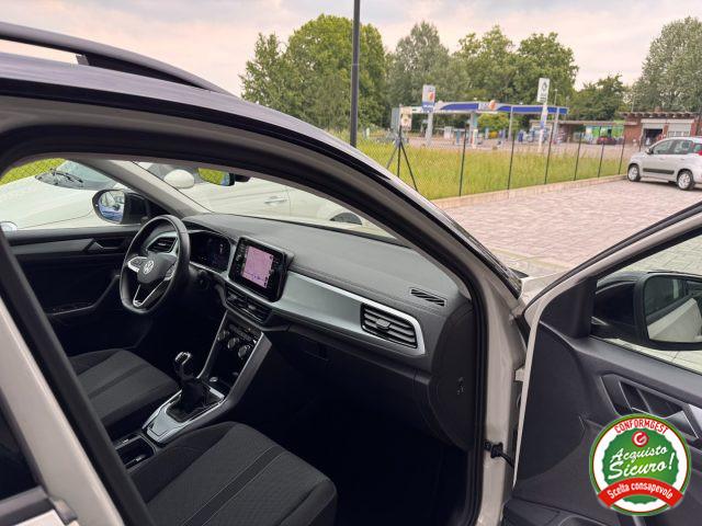 VOLKSWAGEN T-Roc 1.0 TSI RESTYLING ANCHE PER NEOPATENTATI