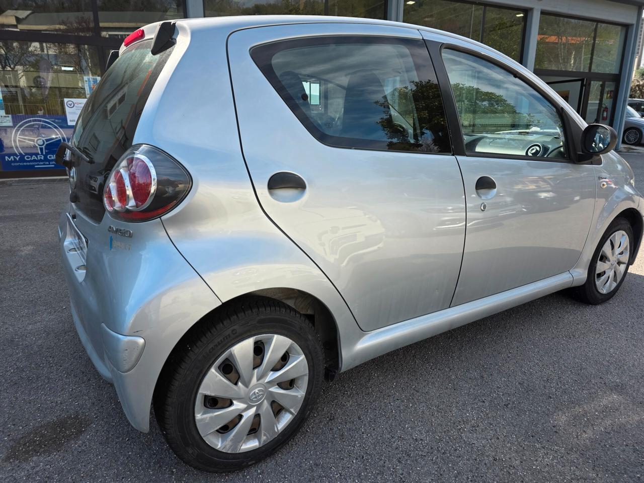 Toyota Aygo 1.0 12V VVT-i 5 porte Active Connect