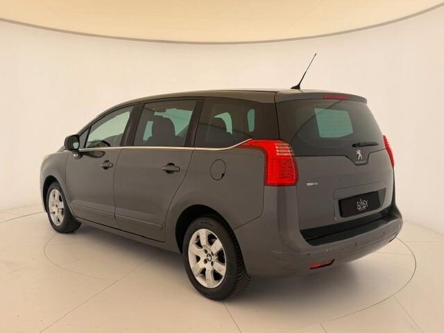 Peugeot 5008 BlueHDi 120 S&S - NEOPATENTATI