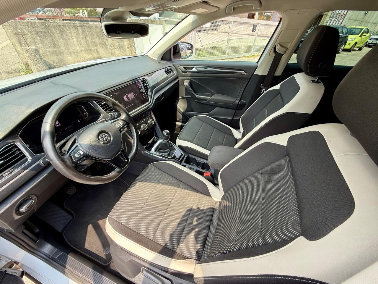VOLKSWAGEN T-ROC 1.6 TDI SCR Advanced 2019