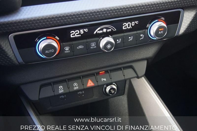 Audi A1 Sportback 30 TFSI S tronic Identity Black