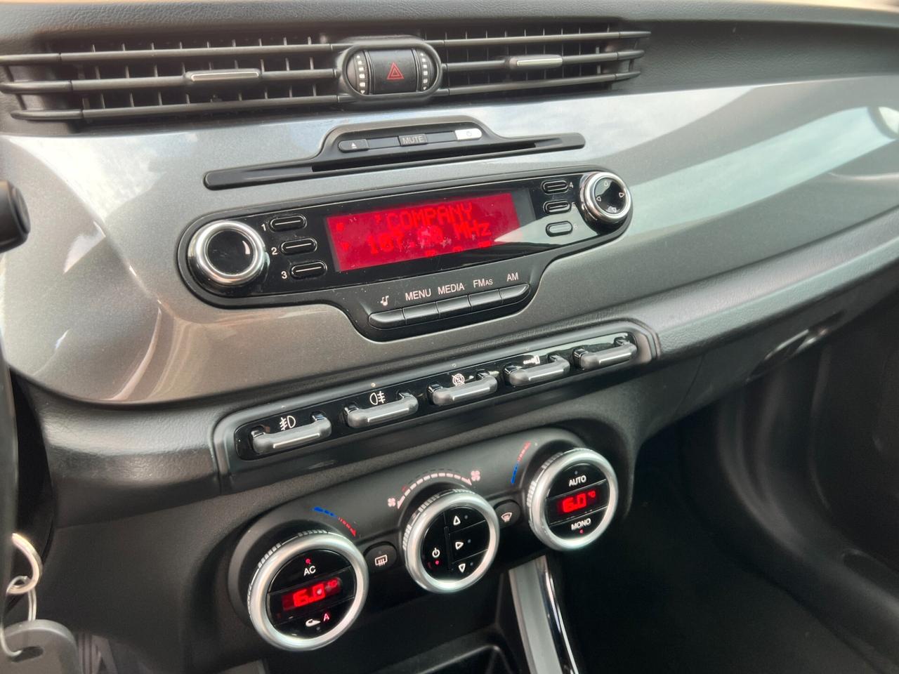 Alfa Romeo Giulietta 1.6 JTDm-2 105 CV Exclusive OK NEOPATENTATI