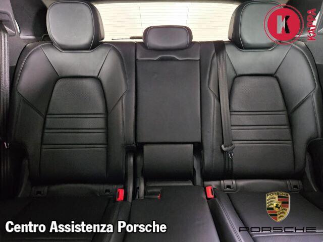 Porsche Cayenne 3.0 V6
