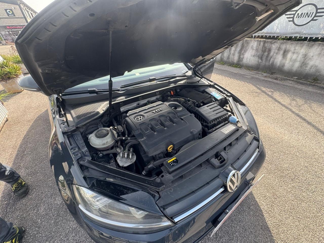 Volkswagen Golf 2.0 TDI DSG 5p. Highline BlueMotion Technology