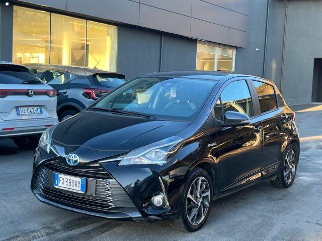 TOYOTA Yaris 1.5 Hybrid 5 porte Business