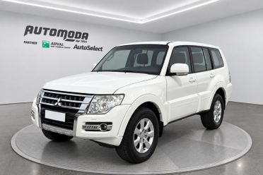 Mitsubishi Pajero 3.2 5p. 7 POSTI - GANCIO
