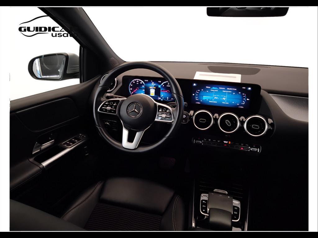 Mercedes-Benz Classe B - W247 2018 - B 180 d Sport Plus auto