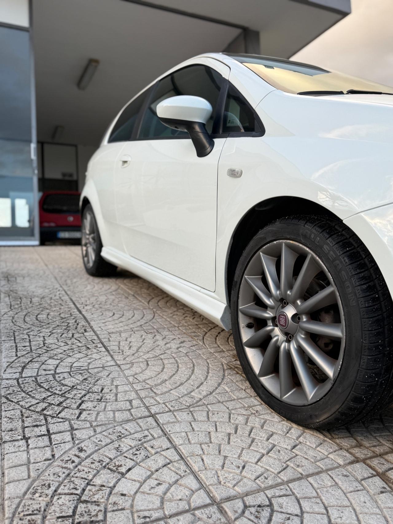 Fiat Punto 1.3 MJT II 75 CV Sport