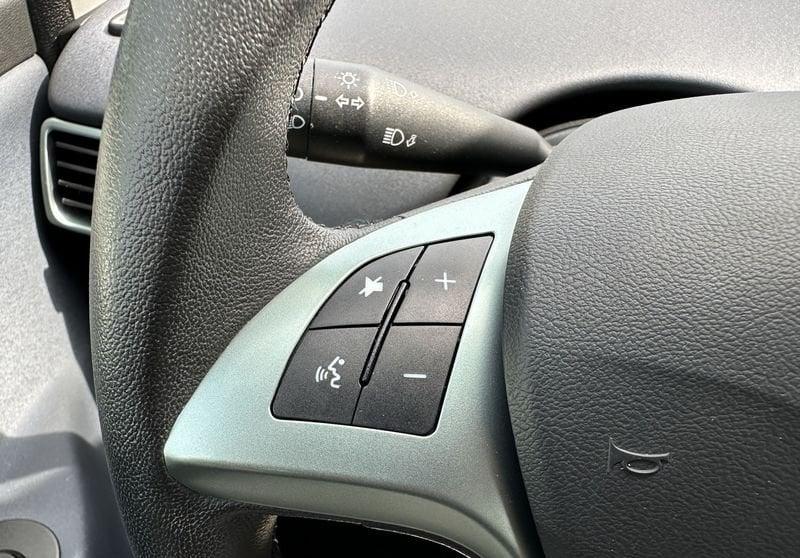 Lancia Ypsilon 1.0 FireFly 5 porte S&S Hybrid Platino