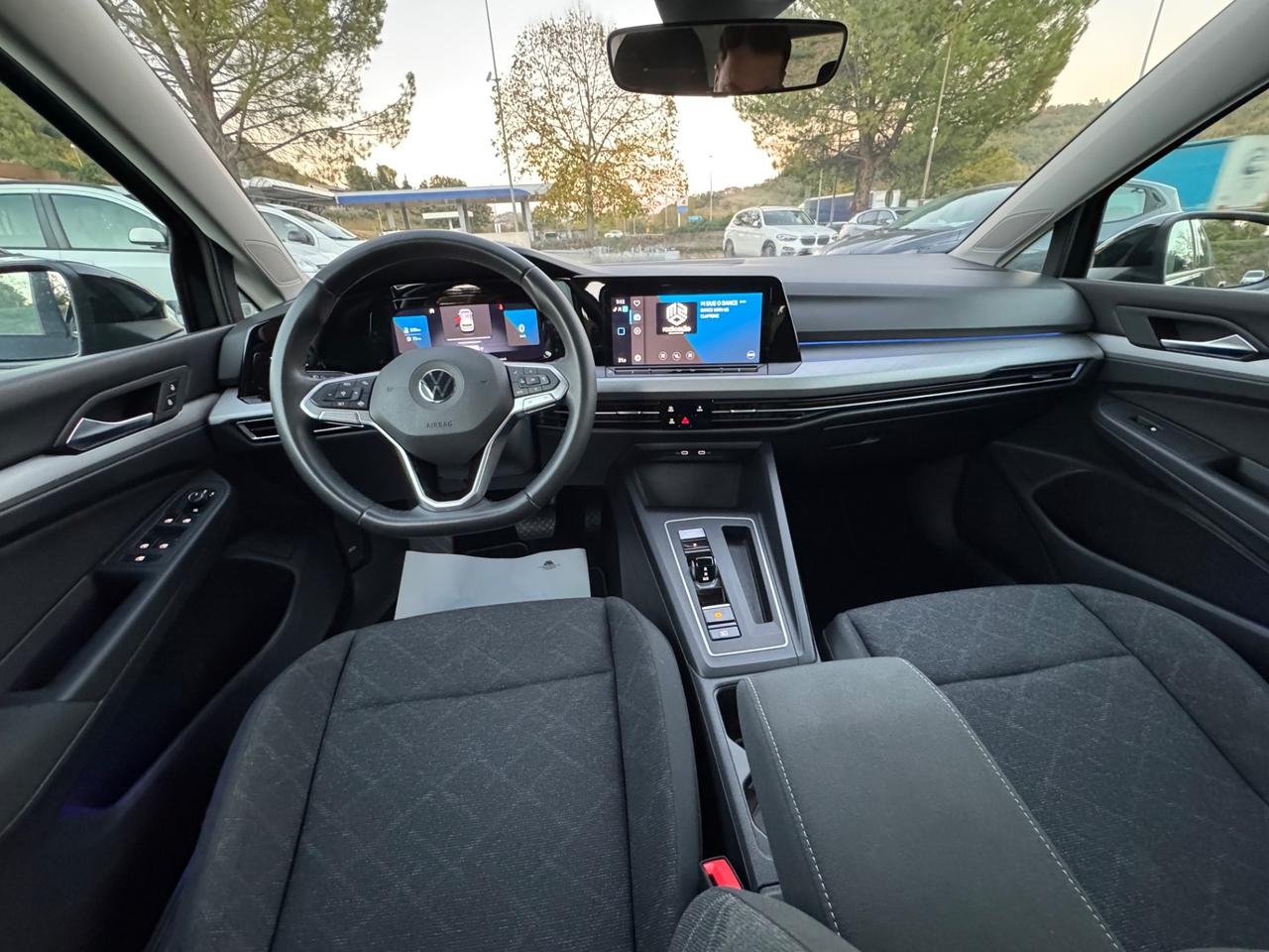 Volkswagen Golf 1.5 TGI 130Cv DSG Life