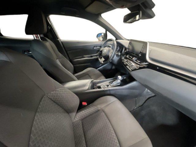 TOYOTA C-HR 1.8 Hybrid E-CVT Active