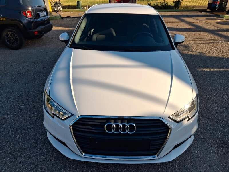 Audi A3 SPB 30 TFSI S tronic Business